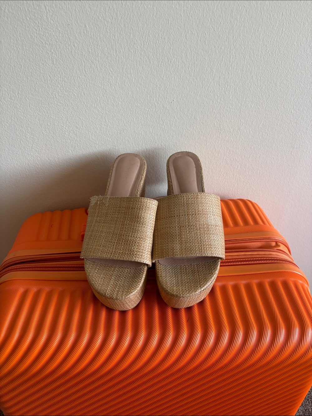 Beach platform sandals